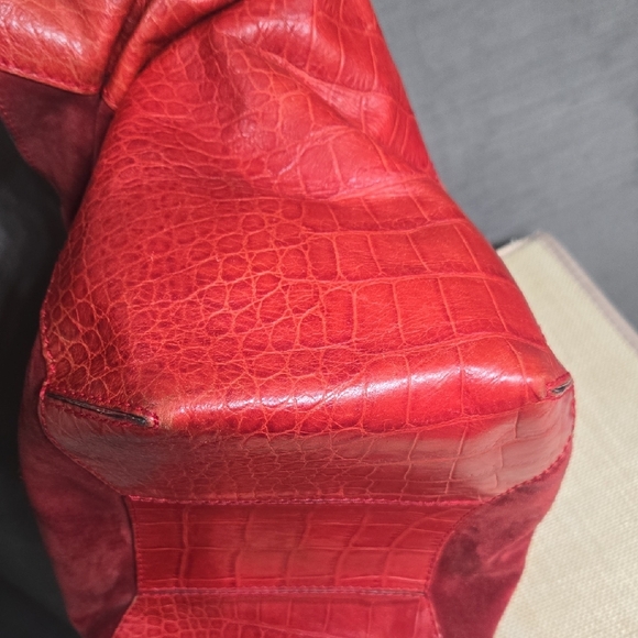 SALE* Kate Spade Vintage Crimson Hobo Bag - Picture 5 of 13